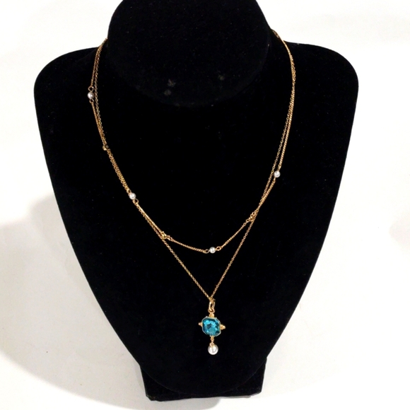 Elegant Gold-Tone Layered Necklace - Blue Gem & Pearl Accents - Stylish Women's - Picture 4 of 9